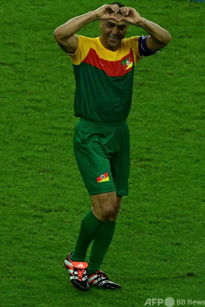 ロナウジーニョ氏らがチャリティーマッチ ブラジル南部洪水