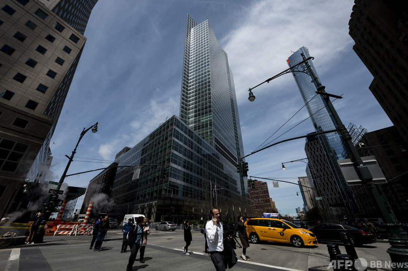 米ゴールドマン新入社員ら過労訴え、週80時間労働の上限要求