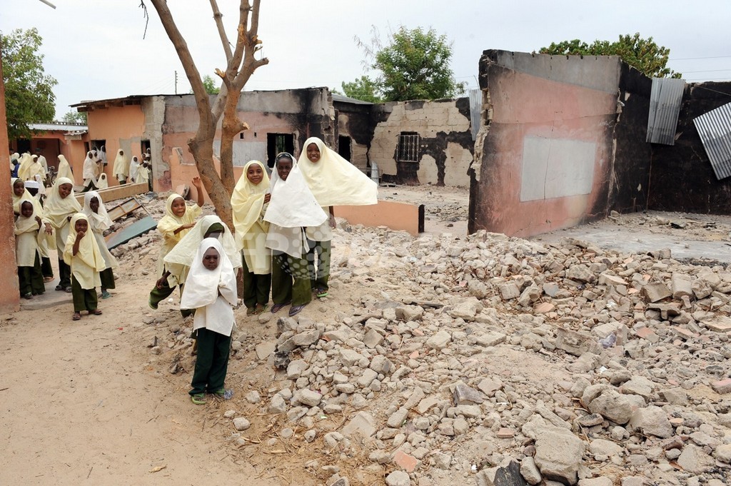 学校襲撃で生徒ら42人死亡、全中等教育校に休校命令 ナイジェリア・ヨベ州 学校襲撃で生徒ら42人死亡、全中等教育校に休校命令 ナイジェリア・ヨベ州