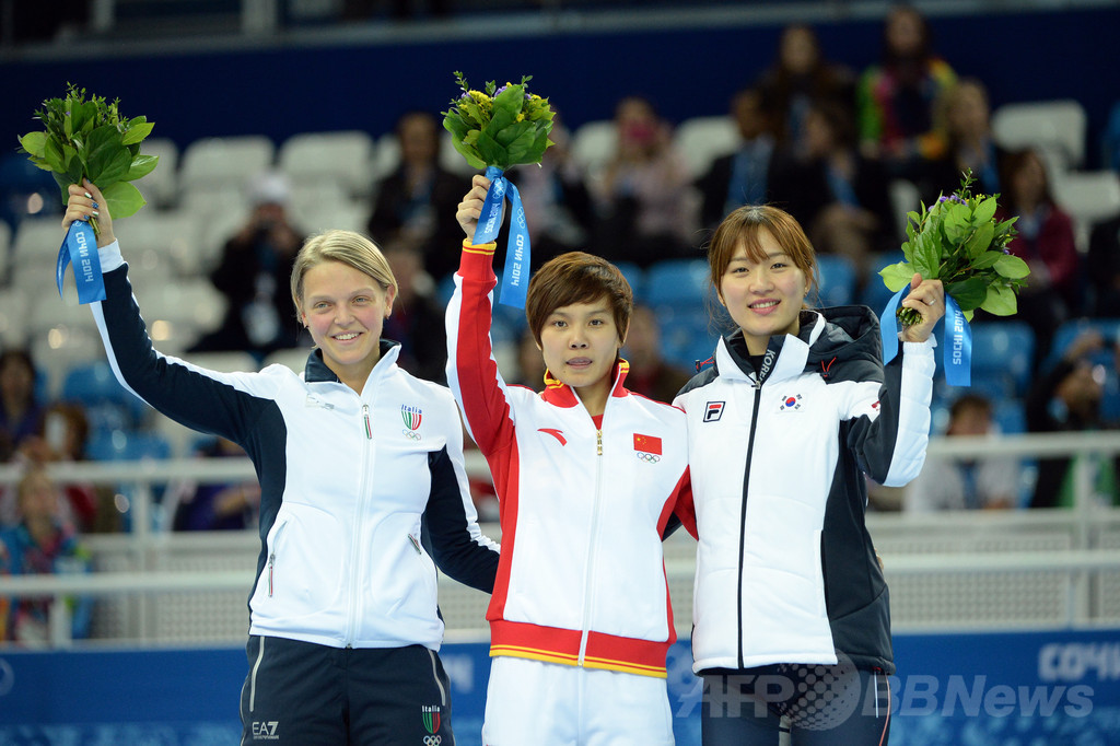 中国の李堅柔がショートトラック女子500メートルで金 ソチ五輪 写真5枚 国際ニュース Afpbb News