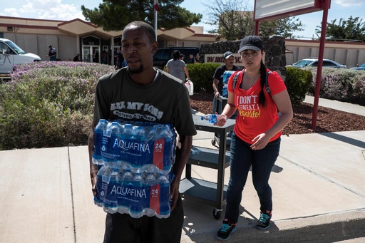 米テキサス州で銃乱射 20人死亡 26人負傷 20代の白人の男を拘束 写真10枚 国際ニュース Afpbb News