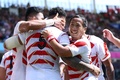 ラグビーW杯フランス大会、プールD、日本対チリ。トライを喜ぶ流大（右）ら（2023年9月10日撮影）。(c)CHARLY TRIBALLEAU / AFP