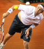 男子テニス国別対抗戦、デビスカップ（%%2009 Davis Cup%%）ワールドグループ準々決勝、クロアチア対米国。初日はシングルス2試合が行われ、クロアチアは2連勝を飾った。写真は第2試合でマリン・チリッチ（%%Marin Cilic%%）に6-4、3-6、7-6、1-6、6-8で敗れた米国のマーディー・フィッシュ（%%Mardy Fish%%）。（2009年7月10日撮影）(c)AFP/HRVOJE POLAN