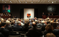 2007年11月13日、ニューヨーク（New York）で開かれたクリスティーズ（Christie&apos;s）のオークションにかけられるアンディ・ウォーホル（Andy Warhol）の作品「モハメド・アリ（Muhammad Ali）」。(c)AFP/Emmanuel DUNAND