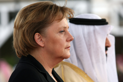 中東歴訪中の独首相、サウジアラビアに到着 - サウジアラビア