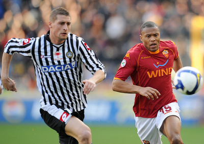 ローマ ホームでウディネーゼと引き分ける