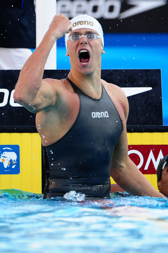 フィーリョ 男子100メートル自由形を世界新で制す、世界水泳