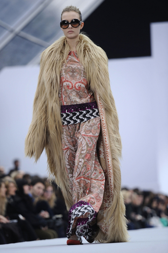 ＜11/12年秋冬ミラノコレクション＞ジャスト カヴァリ