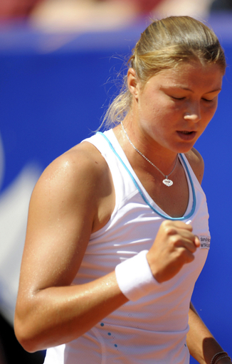 サフィナ セレーナを下し準決勝へ