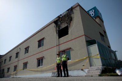 韓国の病院で火災、高齢者ら21人死亡 患者が放火か