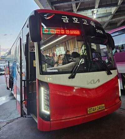 英語が出てこなかったけど、バス車内を温かくした“親切な運転手”…韓国での微笑ましい一幕