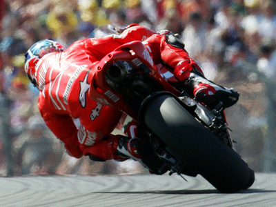 ストーナー フリー走行3回目でもトップタイムを記録