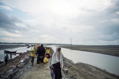 ミャンマー沿岸部、今週だけで新たに2000人超のロヒンギャ