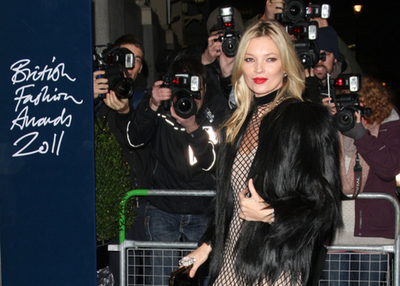 ブリティッシュ・ファッション・アワード会場にケイトら華やかなゲスト