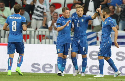 イタリア、ウルグアイを3発撃破 ヒメネスはまさかのOG