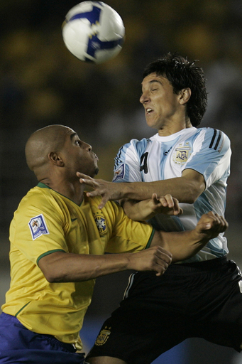 ブラジル ホームでアルゼンチンとスコアレスドローに終わる