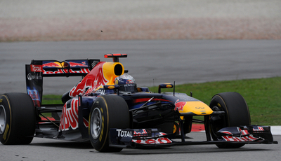 ベッテル 2戦連続ポールトゥウィン 小林は7位に繰り上げ、F1マレーシアGP