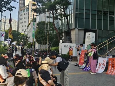 再開発進むソウルの性売買集結地、“生きる権利”訴える女性たち…35回目の声も行政は沈黙