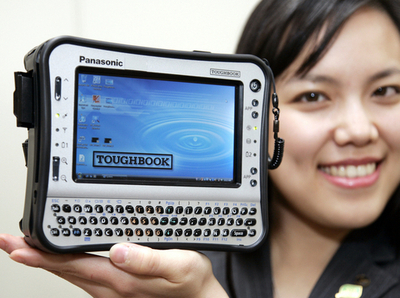 松下電器産業、超小型パソコン「TOUGHBOOK（タフブック）」のプロトタイプを発表
