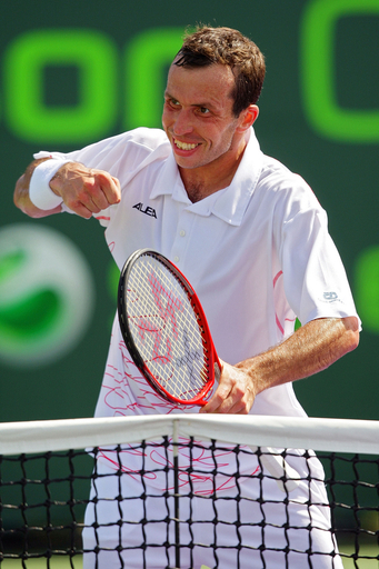 ステパネク ストレートでマリッセを降し4回戦へ