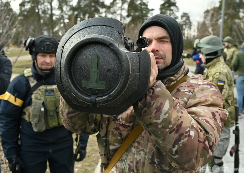 ウクライナに供与の武器、国内外に拡散懸念 専門家