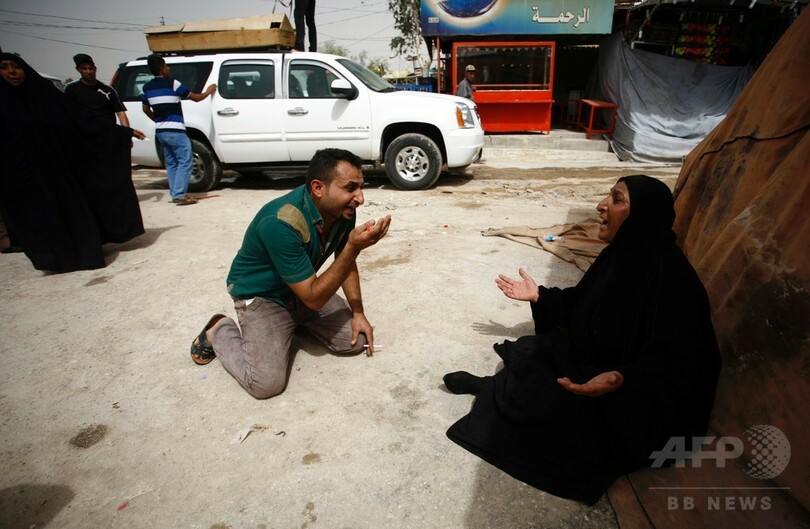 イラクの自爆攻撃、現場は捜索難航 遺体の損傷も激しく