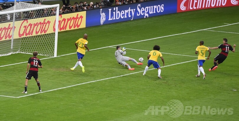 クローゼ、ブラジル戦でW杯最多得点記録を更新