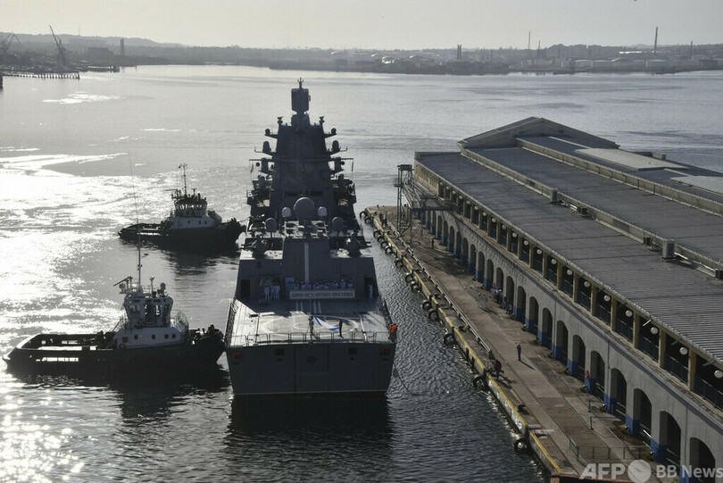 ロシア原潜がハバナに寄港へ、核兵器は搭載せず キューバ国防省