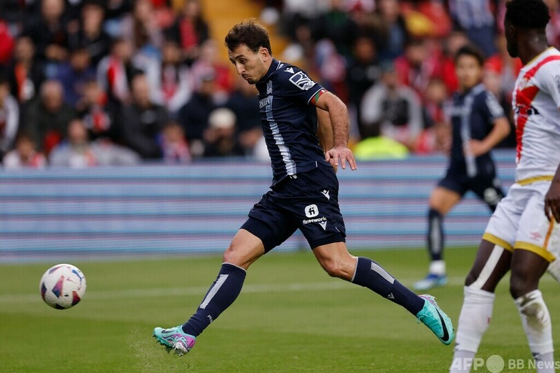 アトレティコがバルサ抜き3位に ソシエダはラージョとドロー