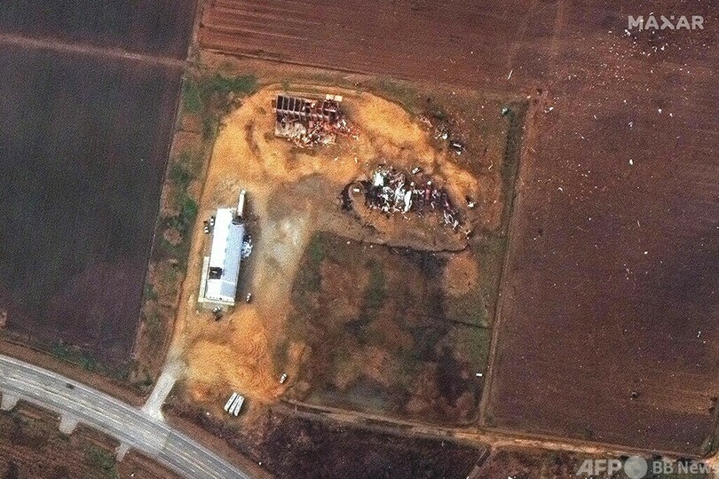 米5州で大規模な竜巻、死者100人超か