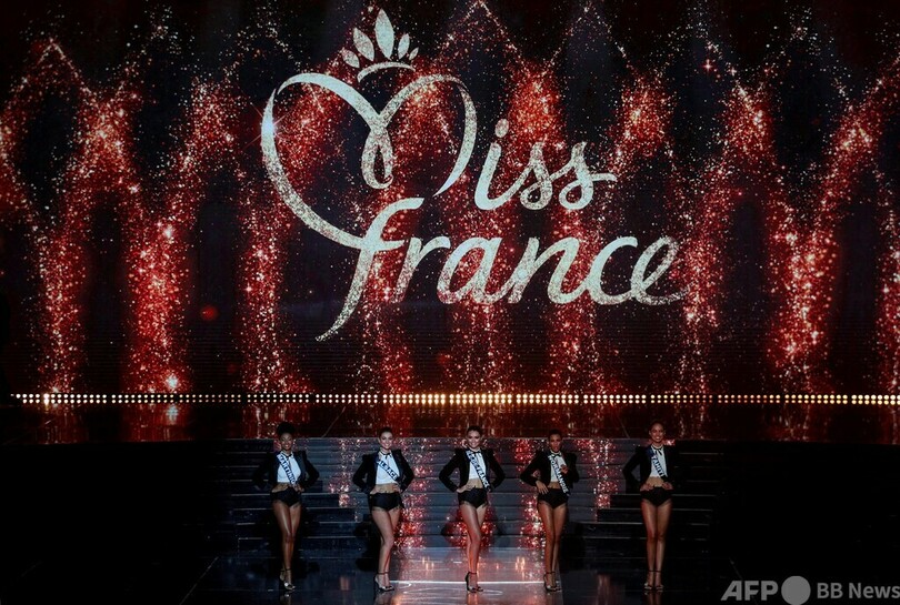 ミス・フランス「私はフェミニスト」 男女平等相の批判に反論