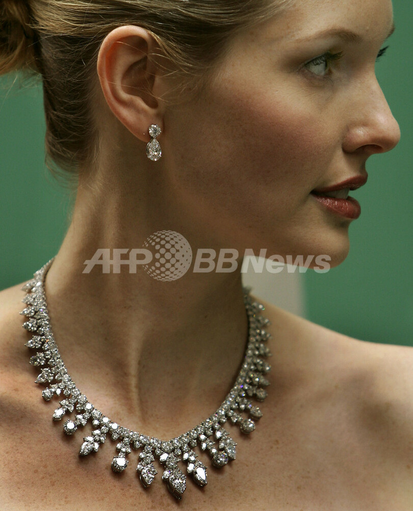 ティファニー、NYウォール街に新店舗オープン