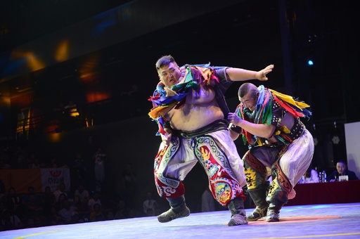 img_82b41893b4cd4c9455711cdc07