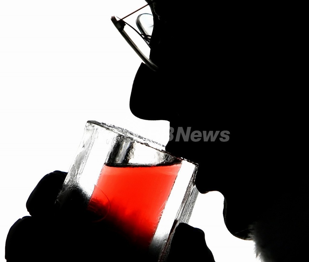 ウオツカを「パイプライン」でロシアから密輸、エストニア ウオツカを「パイプライン」でロシアから密輸、エストニア