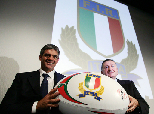 ラグビーイタリア代表 ニック・マレット新監督が就任後初の記者会見に