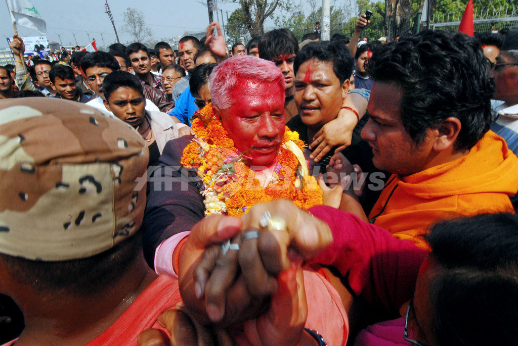 ネパール制憲議会選挙、開票始まる 写真15枚 国際ニュース：AFPBB News