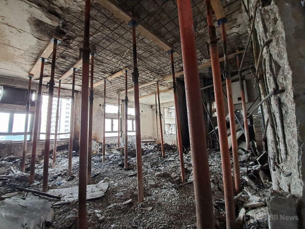 大規模火災から5か月、住民らが初めて一時帰宅 香港