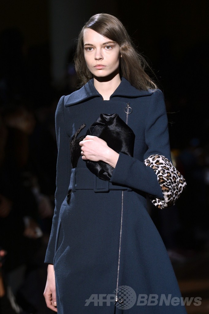 ＜14/15年秋冬パリコレクション＞カルヴェン