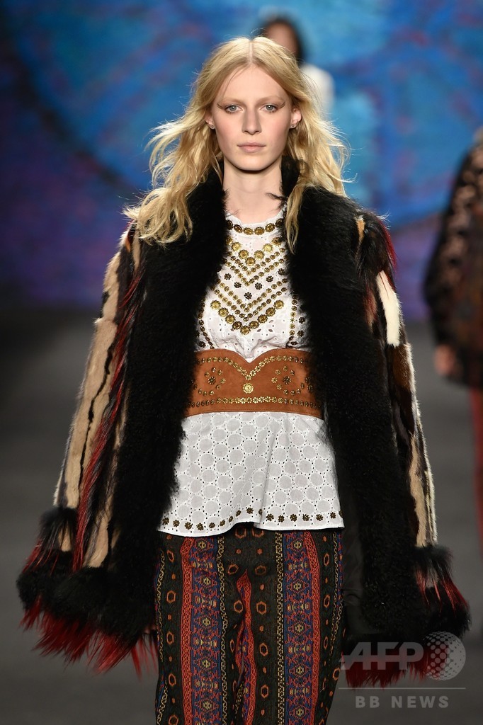 スカンディナビアのバイキングからインスパイア、「アナ スイ」15/16年秋冬