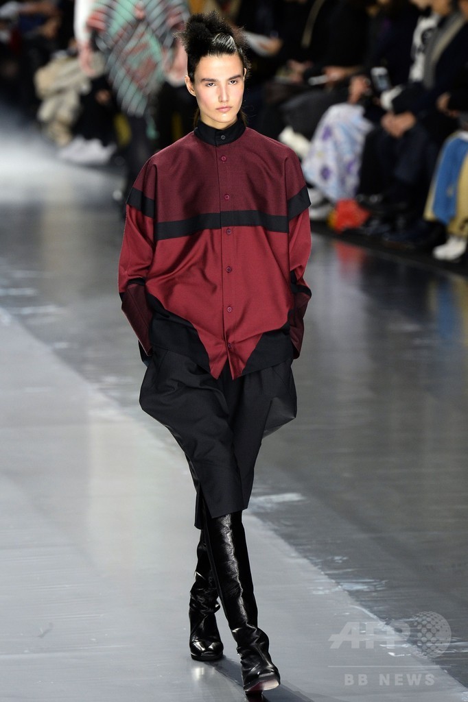 「イッセイ ミヤケ」16/17年秋冬