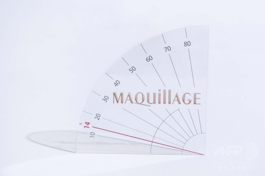 誰でも簡単に“最強アイライン”をつくれる資生堂の新サービス