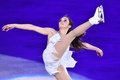 平昌冬季五輪、フィギュアスケートのエキシビションに臨むケイトリン・オズモンド（2018年2月25日撮影）。(c)AFP/Mladen ANTONOV