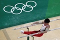 リオデジャネイロ五輪、体操男子予選。平行棒の演技に臨む内村航平（2016年8月6日撮影）。(c)AFP/Antonin THUILLIER