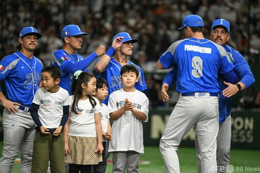 Ohtani vows no let-up after Japan reach baseball semi-finals 写真9枚  国際ニュース：AFPBB News