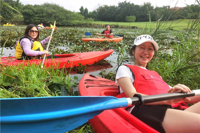 南京や広州などで景勝地や娯楽施設の営業が再開