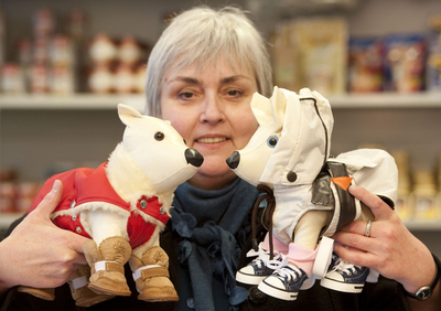 大寒波もこれで安心！愛犬用あったか衣服が大人気、ドイツ