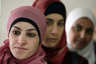 ヨルダンで下院選挙、女性候補者3倍に