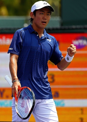 西岡が番狂わせ、ロペス下して3回戦進出 マイアミ・オープン