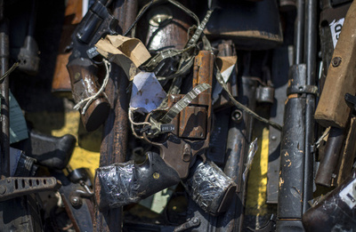 ブラジルで銀行強盗、人質と武装集団計11人死亡