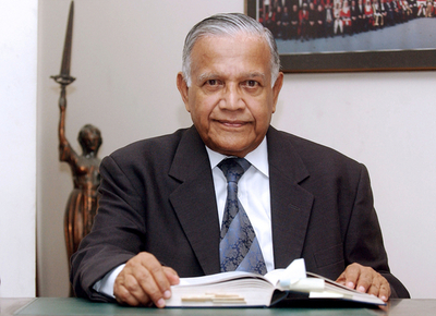 ウィラーマントリ氏、ユネスコ平和教育賞受賞 - スリランカ